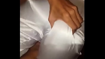 sờ mông to của em nữ sinh áo dài (full link: 
